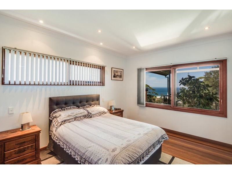 30 Hillcrest Street, Terrigal NSW 2260
