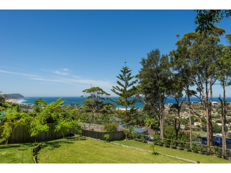30 Hillcrest Street, Terrigal NSW 2260