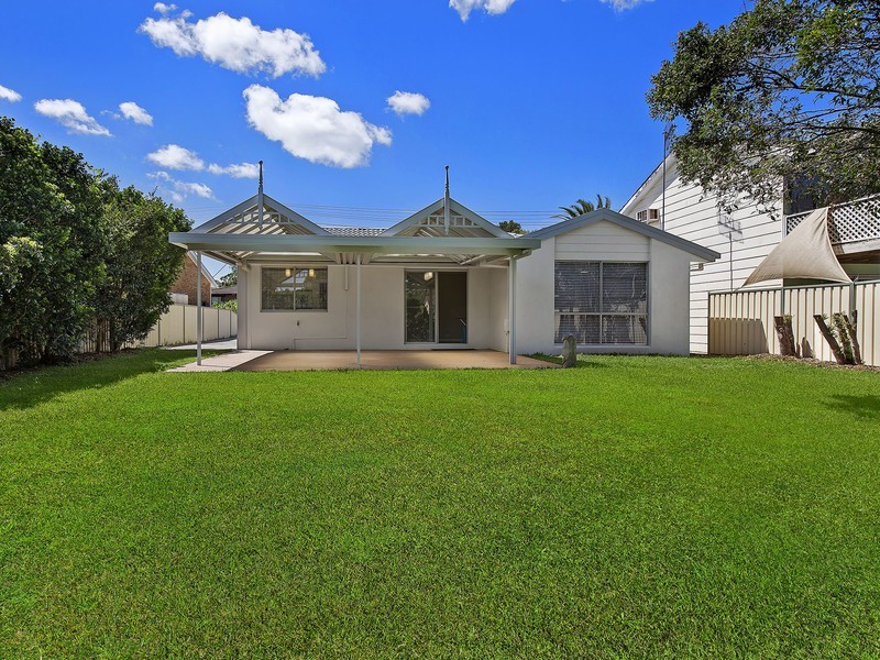 16 Turana Street, Killarney Vale NSW 2261