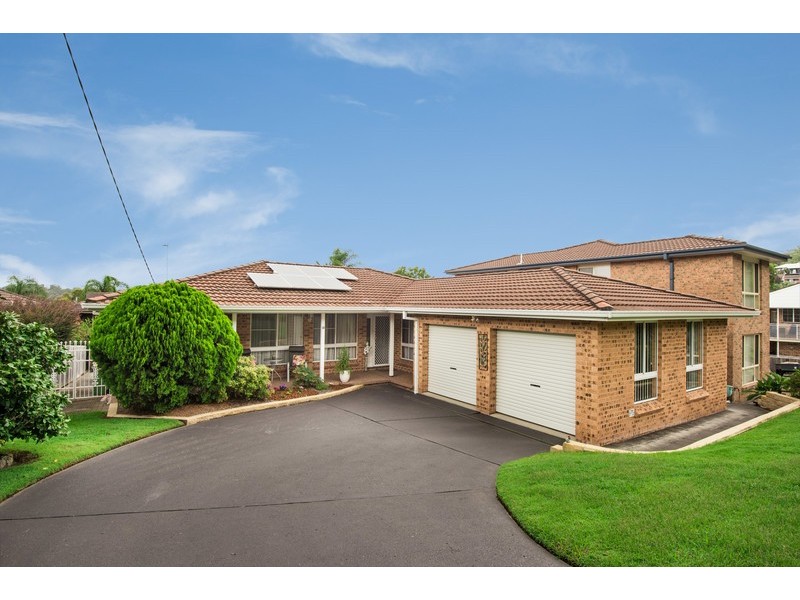 16 Adina Place, Wamberal NSW 2260