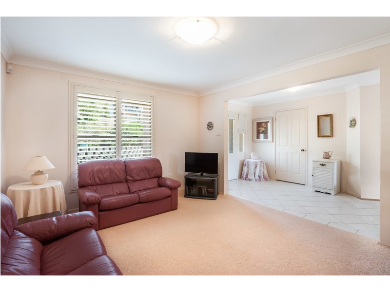 15 Tallowood Crescent, Erina NSW 2250