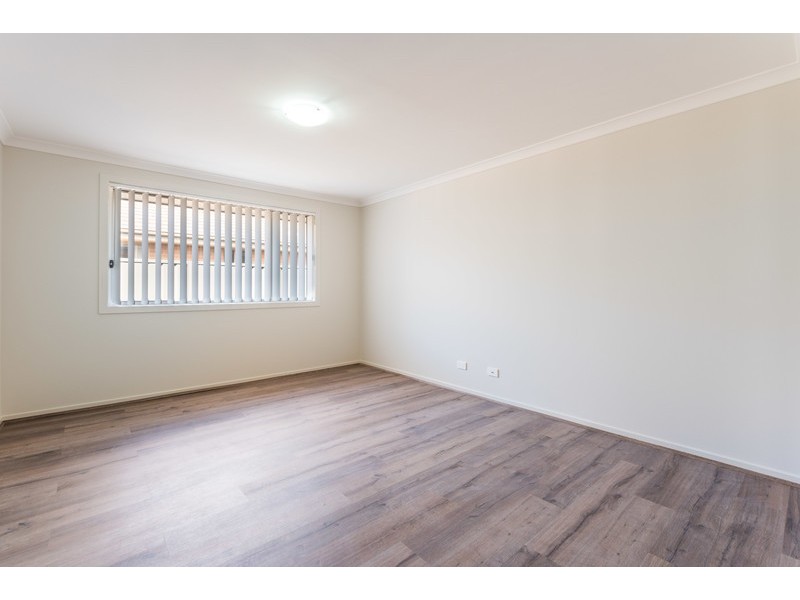 42 Melbourne Road, Wadalba NSW 2259