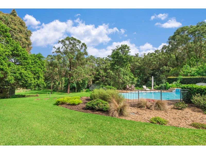 11 Okanagan Close, Wamberal NSW 2260