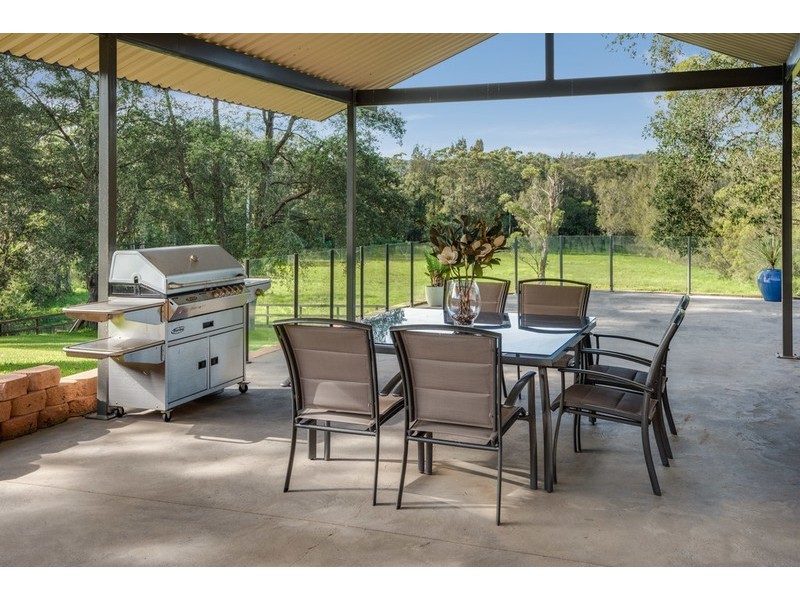 221 Wells Street, Springfield NSW 2250