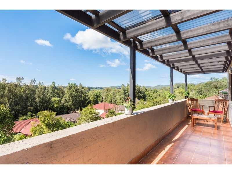 31 Robert Holl Drive, Ourimbah NSW 2258