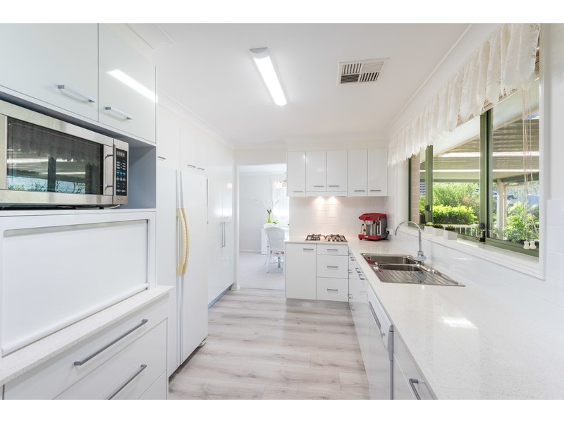 21 Bronzewing Drive, Erina NSW 2250