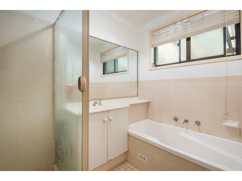 13 Risdon Crescent, Kariong NSW 2250