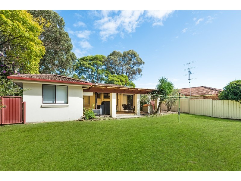 13 Risdon Crescent, Kariong NSW 2250