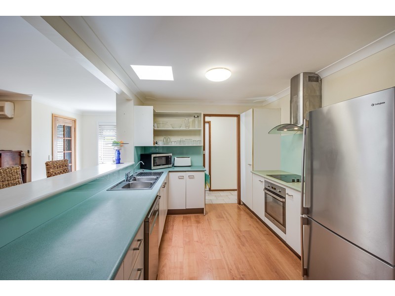 22 Neeworra Avenue, Narara NSW 2250