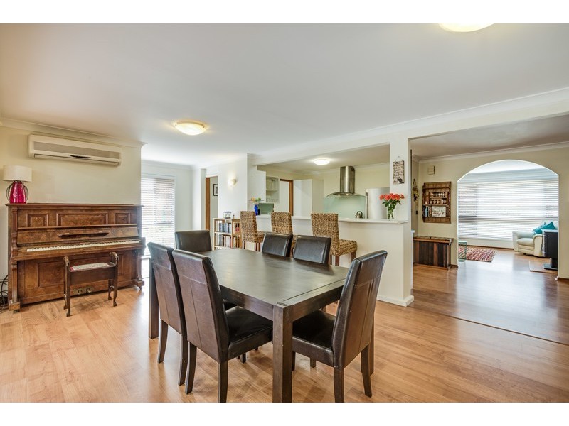 22 Neeworra Avenue, Narara NSW 2250