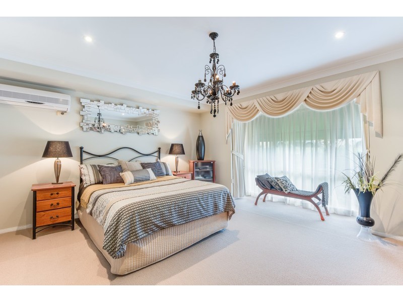 1 Tranquil Close, Green Point NSW 2251