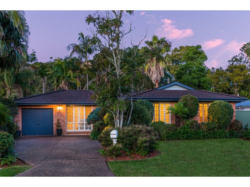 3 McGrath Close, Lisarow NSW 2250