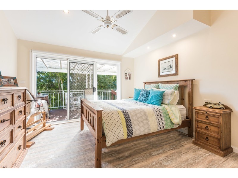 8 Hopetoun Street, Forresters Beach NSW 2260