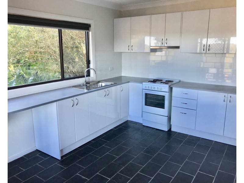 1A Manamoi Close, Niagara Park NSW 2250