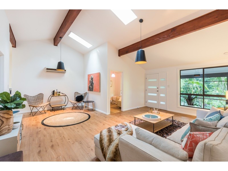 15c Paperbark Close, Wyoming NSW 2250