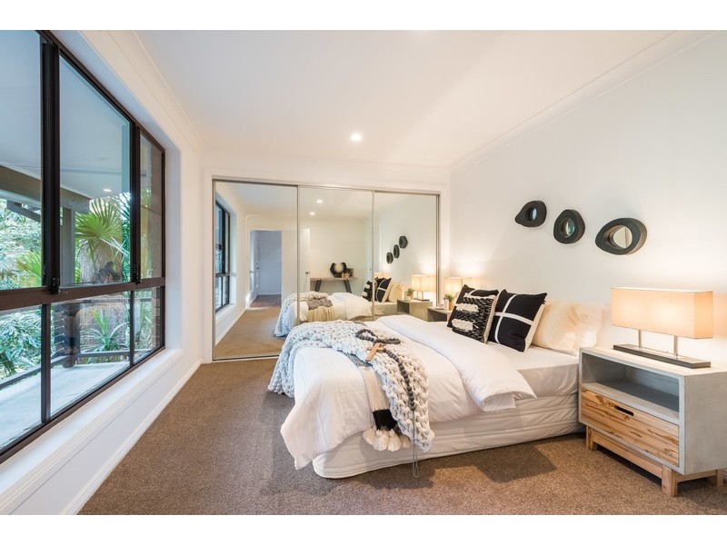 15c Paperbark Close, Wyoming NSW 2250