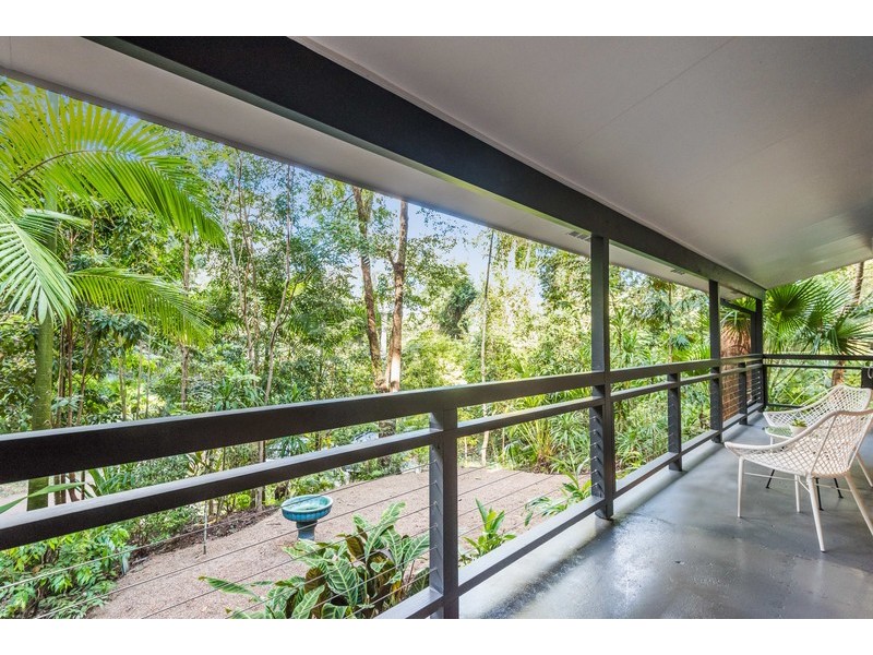 15c Paperbark Close, Wyoming NSW 2250