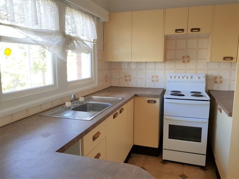 1 Elgata Avenue, North Avoca NSW 2260