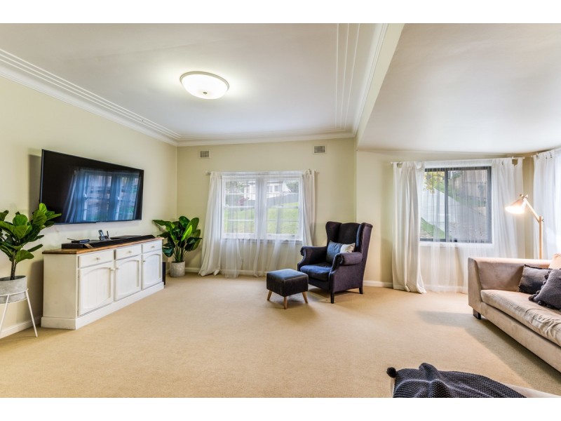 8 Ghersi Avenue, Wamberal NSW 2260