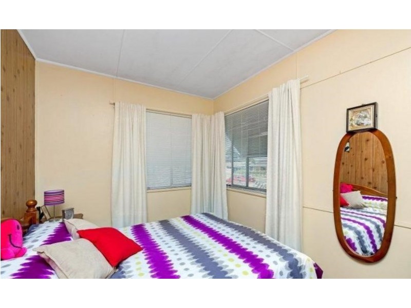 11 Athol Street, Toukley NSW 2263