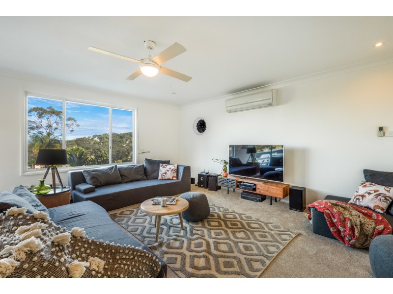 35 Emma James Street, Springfield NSW 2250