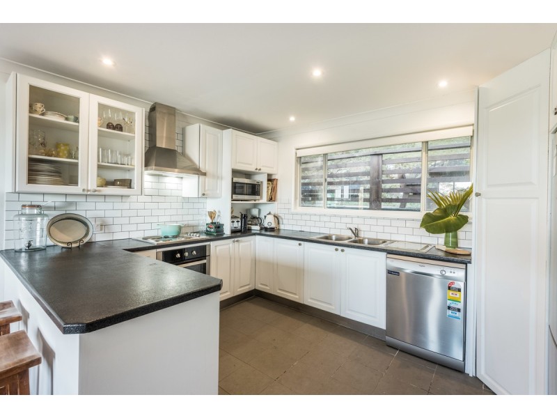 35 Emma James Street, Springfield NSW 2250