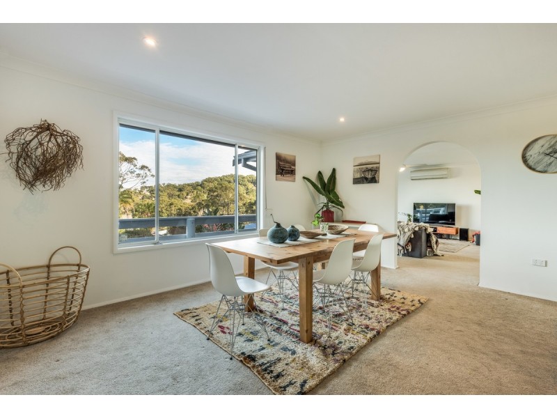 35 Emma James Street, Springfield NSW 2250