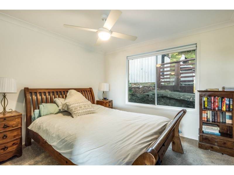 35 Emma James Street, Springfield NSW 2250