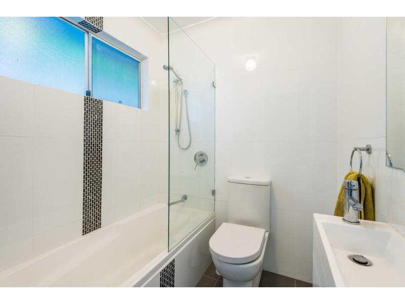 35 Emma James Street, Springfield NSW 2250