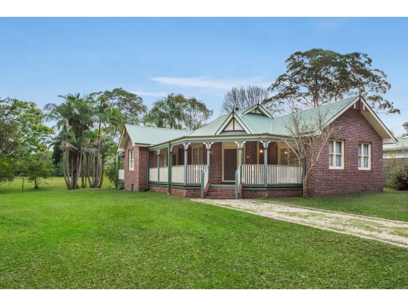 104 Chetwynd Road, Erina NSW 2250