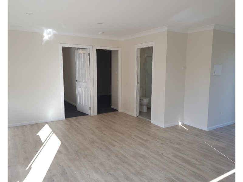 8a Wallarah Road, Lisarow NSW 2250