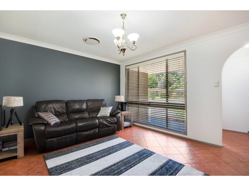 26 Ferntree Close, Wyoming NSW 2250