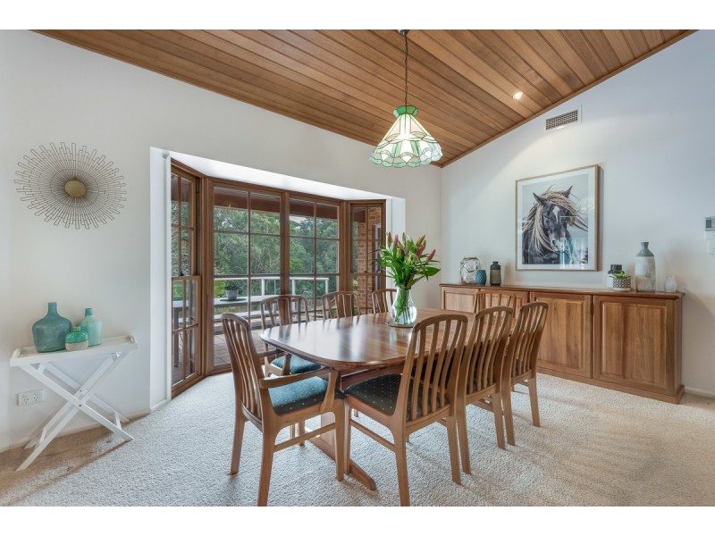 9 Fern Road, Ourimbah NSW 2258