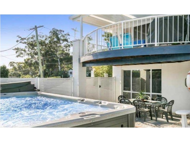 295a Avoca Drive, Green Point NSW 2251