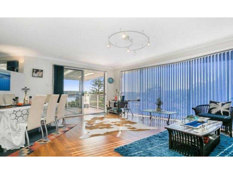 295a Avoca Drive, Green Point NSW 2251