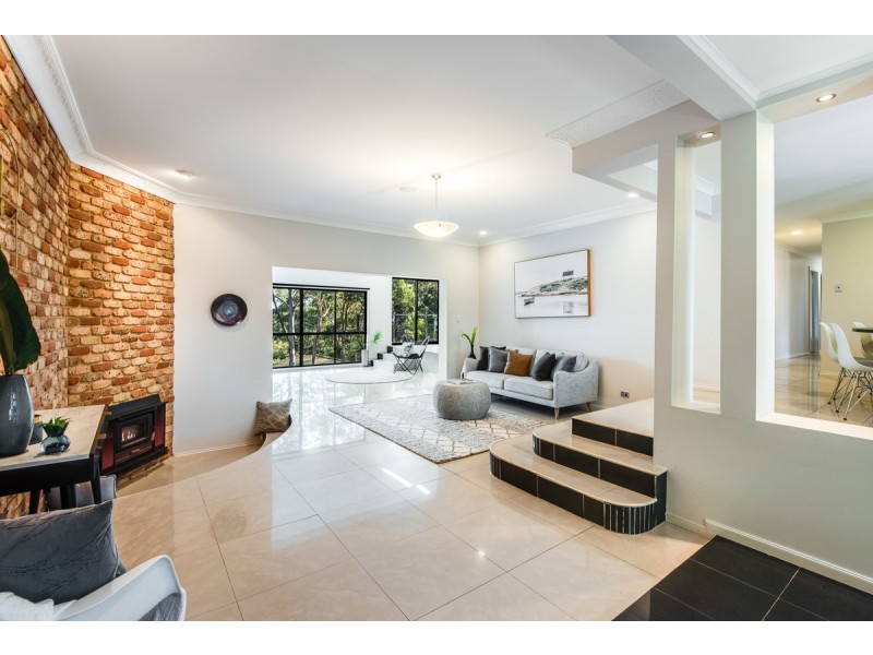 63 Meadow Road, Springfield NSW 2250