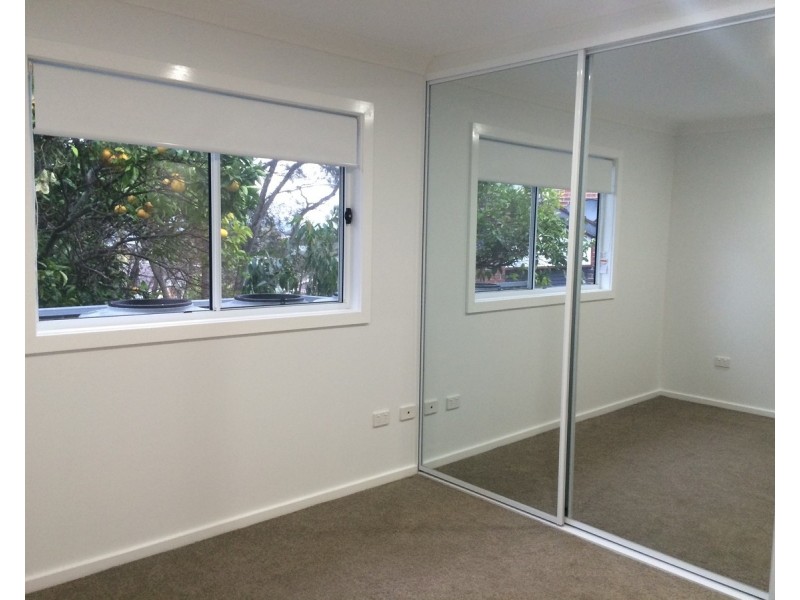 1A Yakaloo Crescent, Forresters Beach NSW 2260