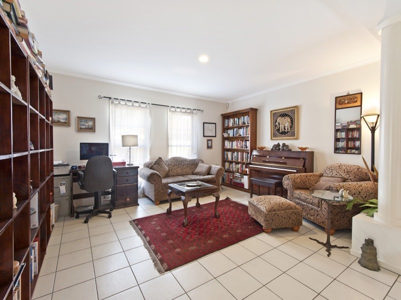 319B Avoca Drive, Green Point NSW 2251