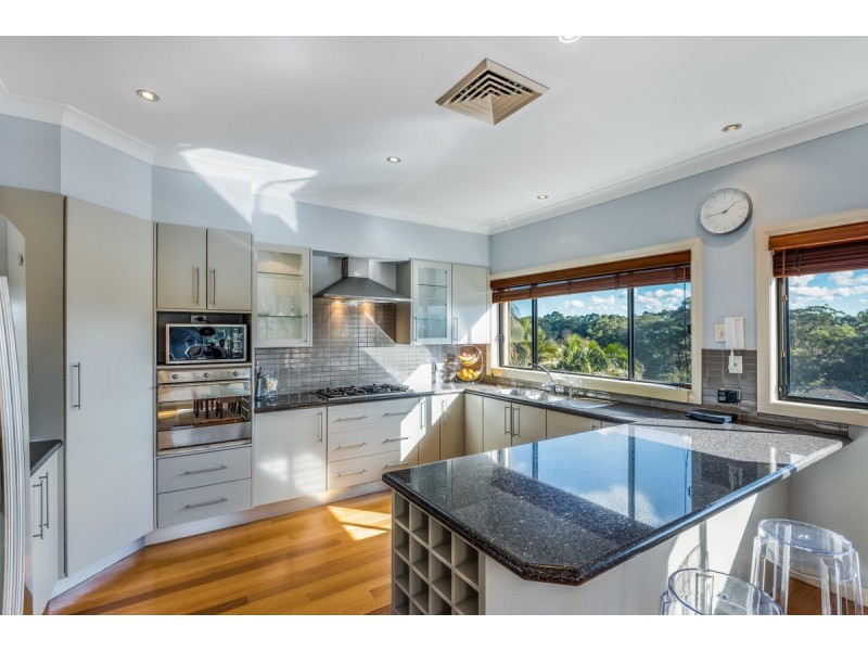 19 Robusta Close, Erina NSW 2250