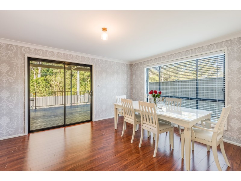 1 Cobbedah Drive, Springfield NSW 2250