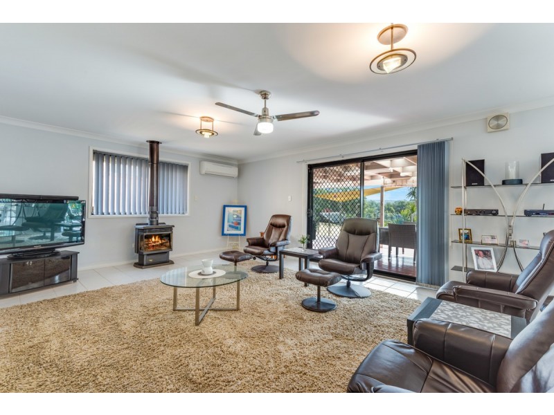 18 Robusta Close, Erina NSW 2250