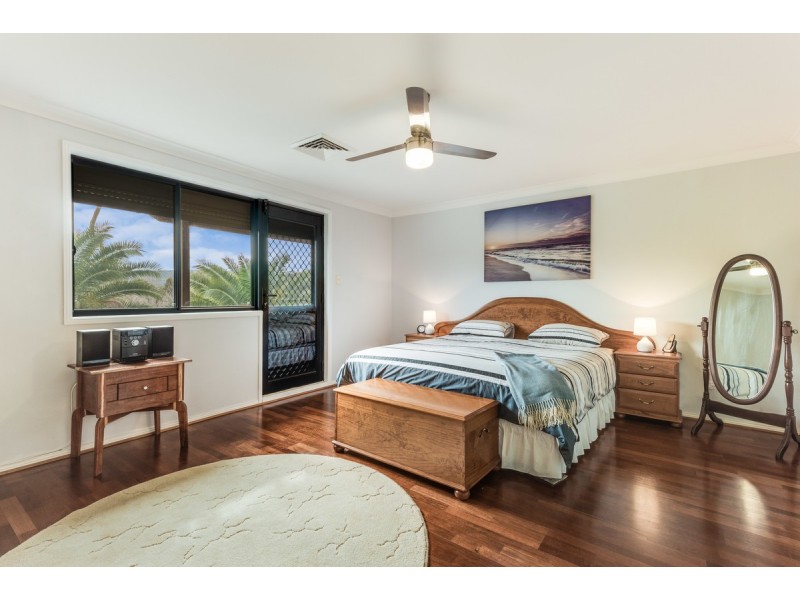 18 Robusta Close, Erina NSW 2250