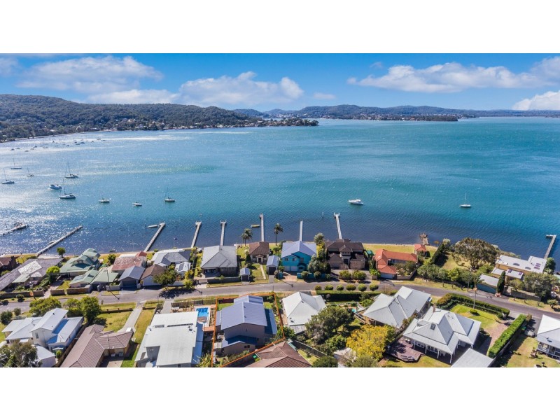 18 Couche Crescent, Koolewong NSW 2256