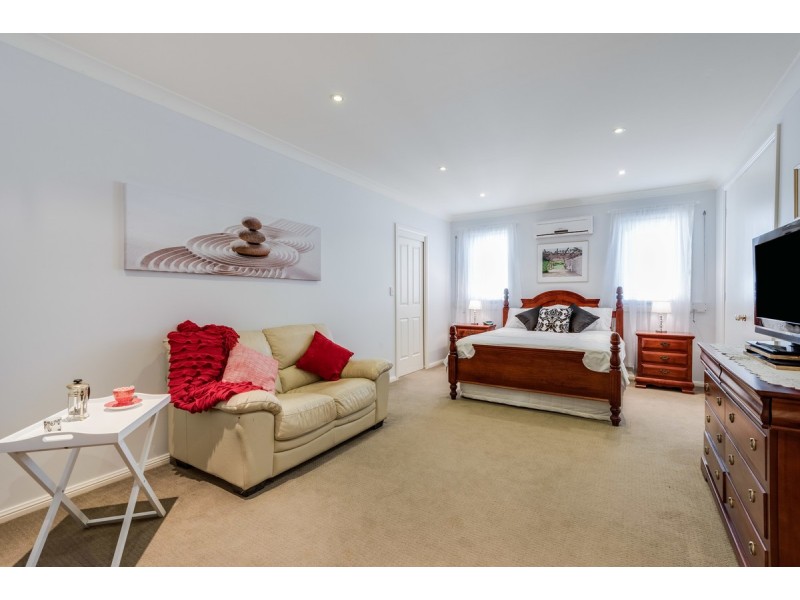 18 Couche Crescent, Koolewong NSW 2256