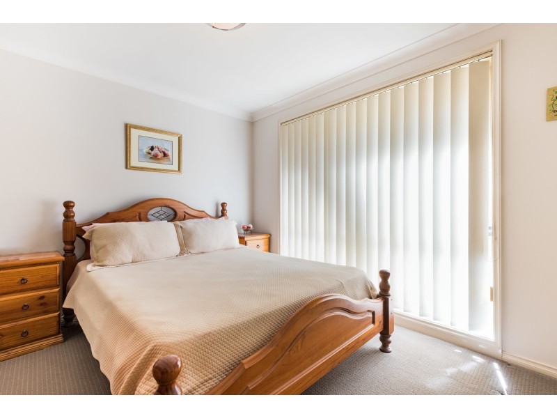 1/235 Avoca Drive, Green Point NSW 2251