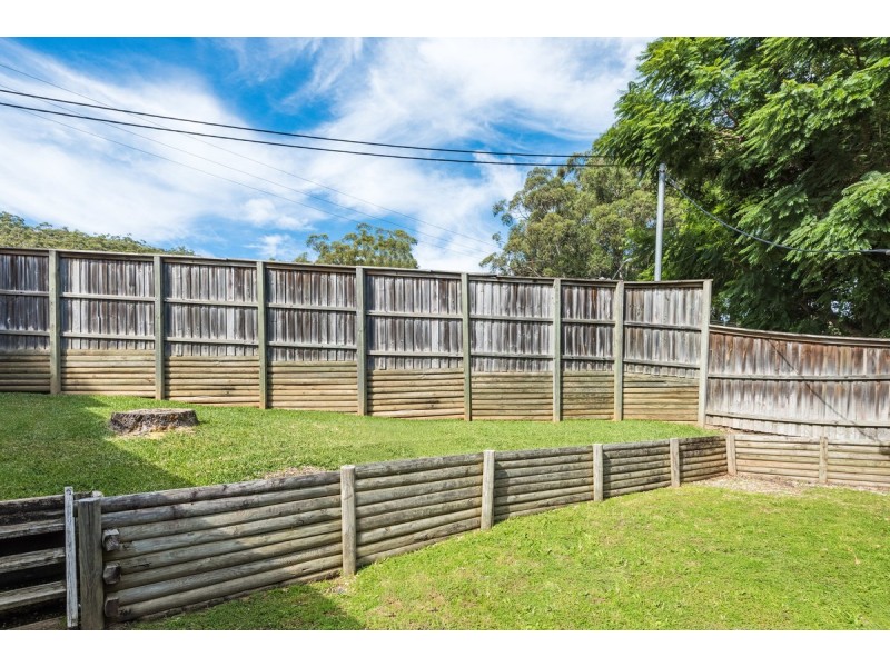 1/235 Avoca Drive, Green Point NSW 2251