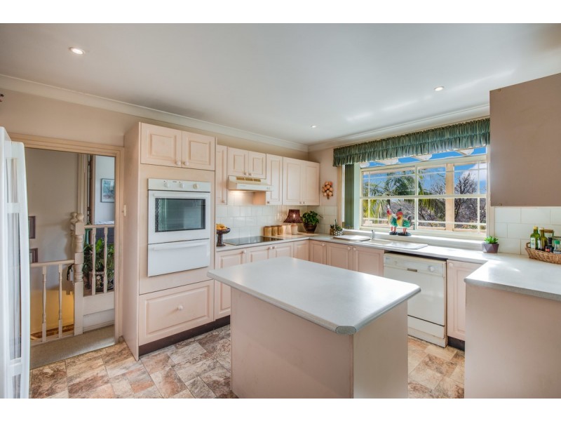 39 Windemere Drive, Terrigal NSW 2260