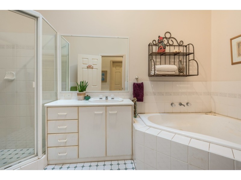 39 Windemere Drive, Terrigal NSW 2260