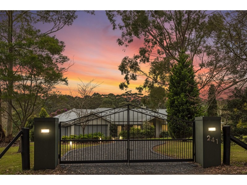 241 Avoca Drive, Kincumber NSW 2251