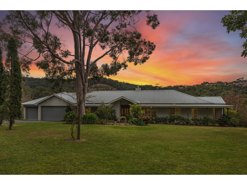 241 Avoca Drive, Kincumber NSW 2251